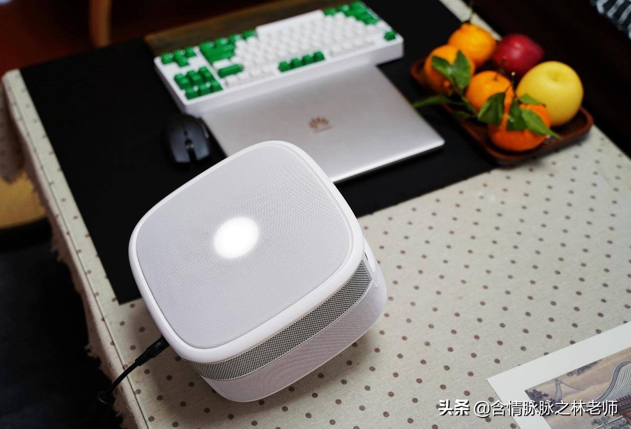 坚果v20投影仪和极米h3s对比,极米投影仪与坚果投影仪哪个更好