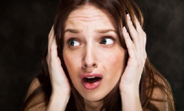 女大学生看到老鼠害怕,盘点女大学生见到老鼠的行为