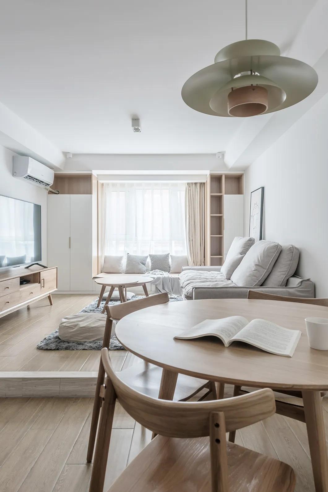 原木风让简约更有格调,现代简约和原木风混搭