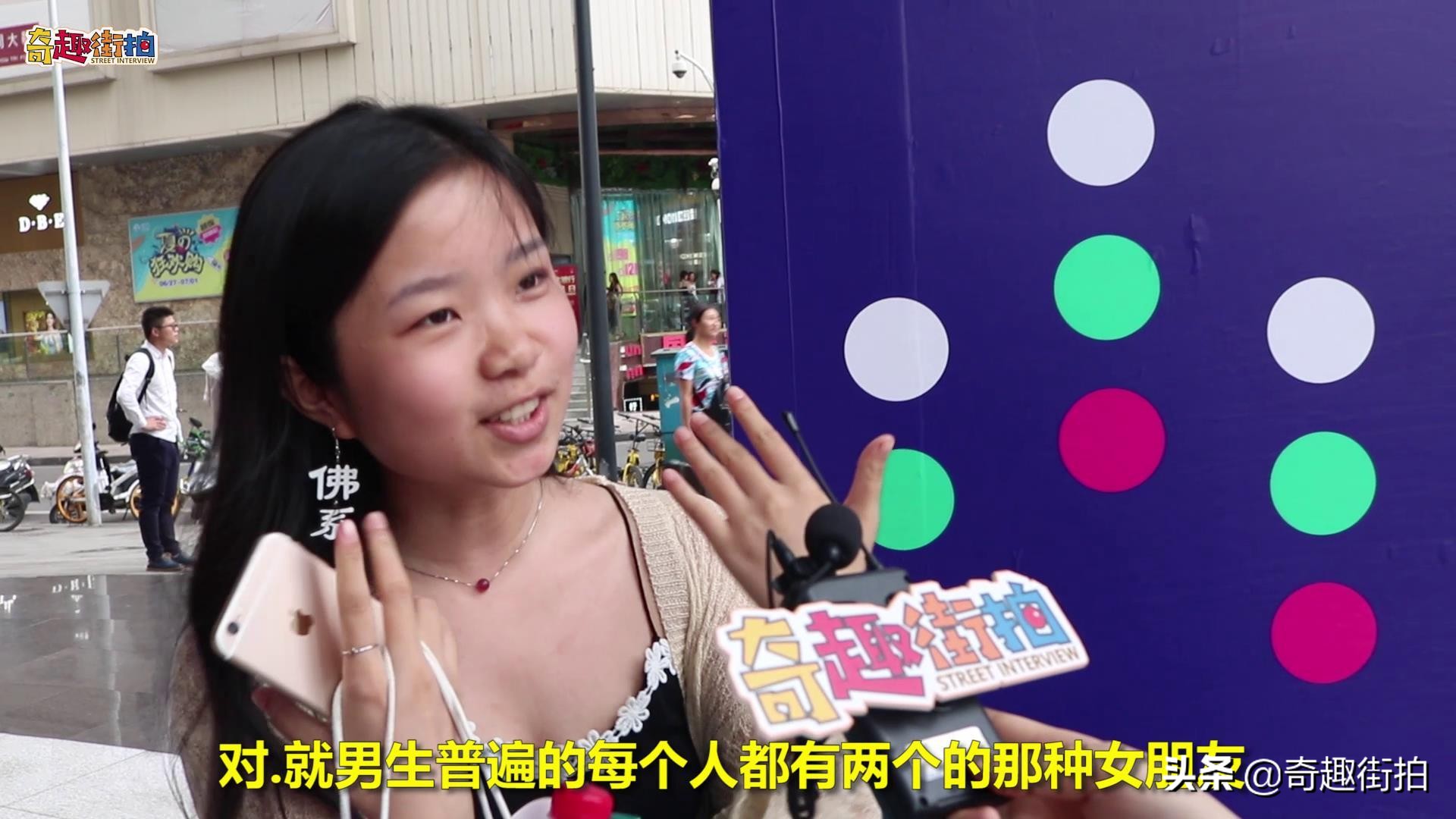 碰到帅哥怎么搭讪最好,遇到帅的女生怎么夸