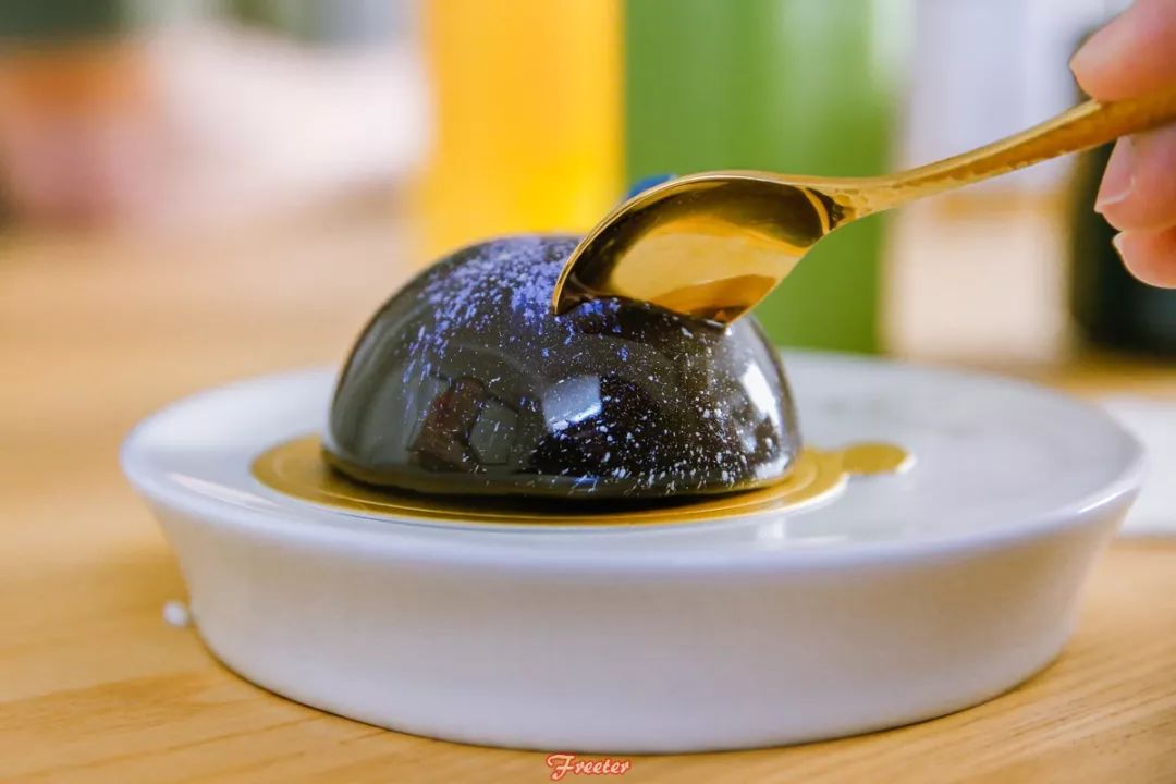 我们跟着本地人吃完这十家店，做了一份最靠谱的三亚美食线路