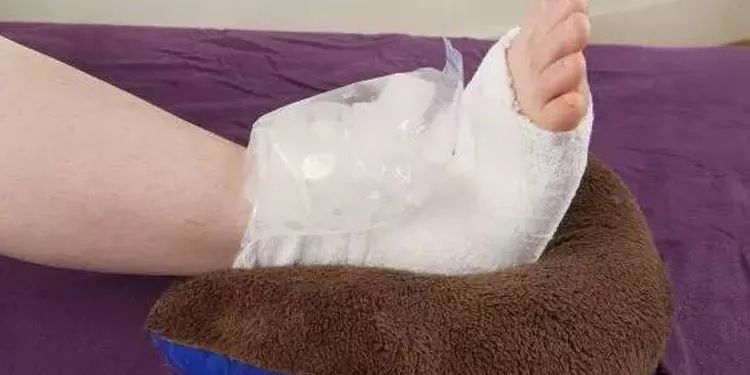 伤筋没伤骨可以评残吗,伤筋没肿就是疼怎么回事