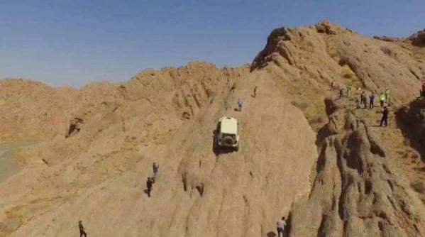 世界上最难爬坡的公路,世界坡度最大的道路