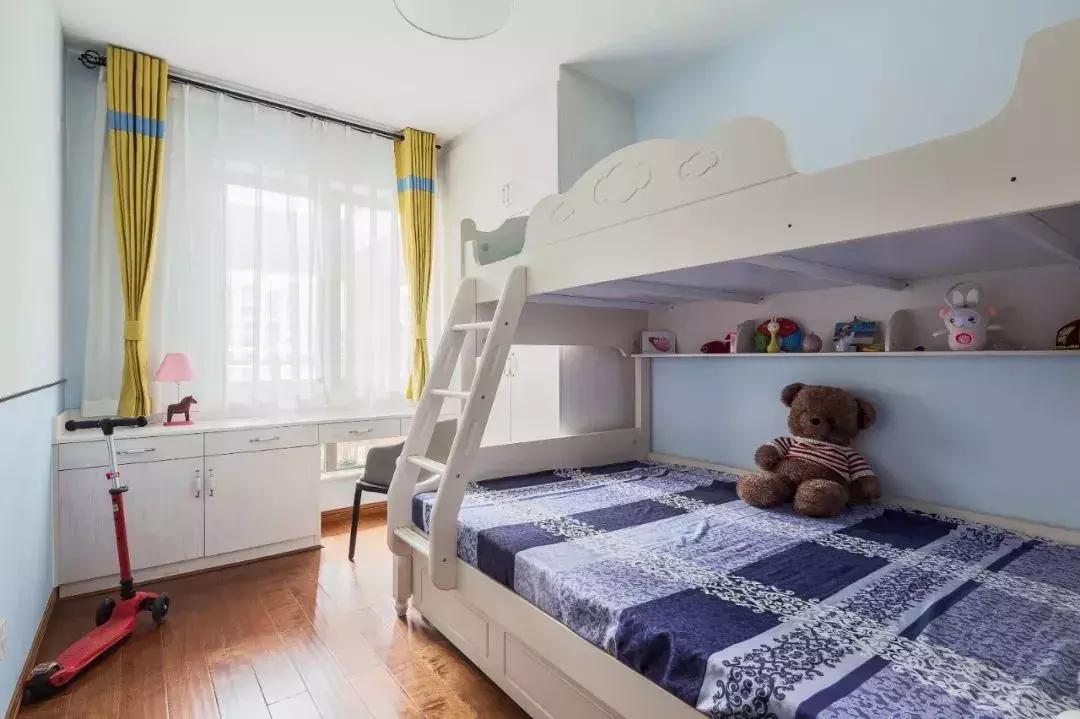 充满童趣的上下床儿童房,实用的儿童上下床怎么选