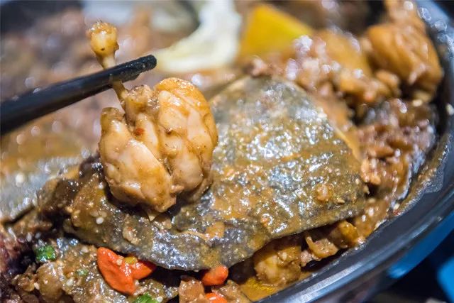 武汉美食大圣甲,大圣甲总店有哪些特色菜