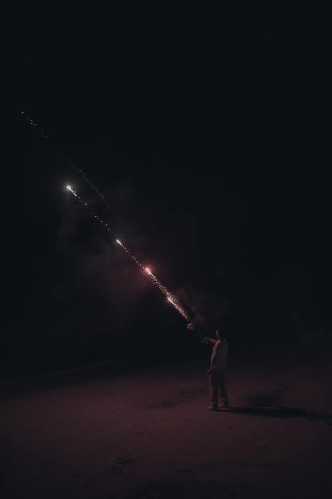 三亚后海村冲浪蹦迪,三亚后海村蹦野迪