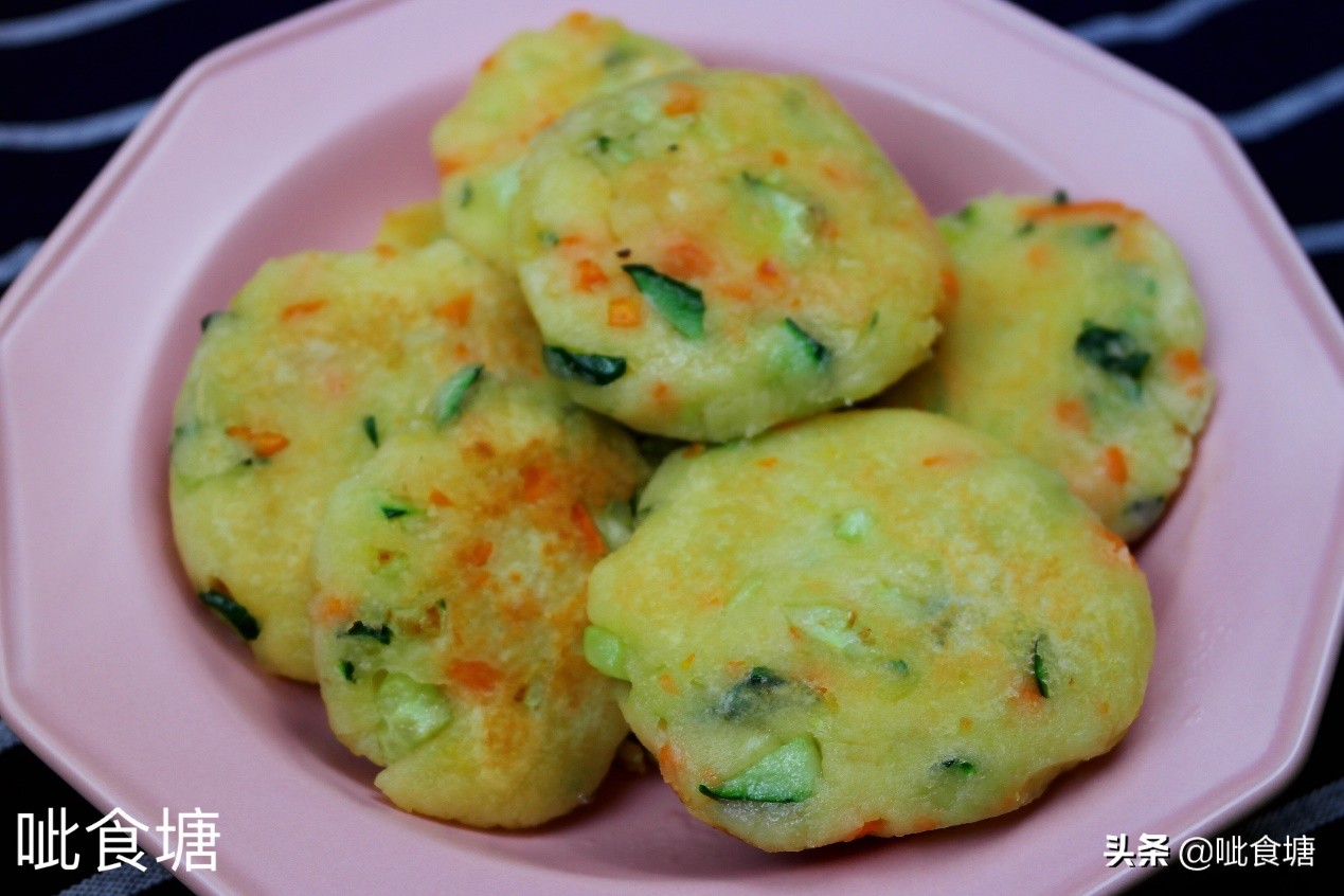 早餐鸡蛋煎饼怎么做又软又好吃,早餐煎饼最简单的新做法