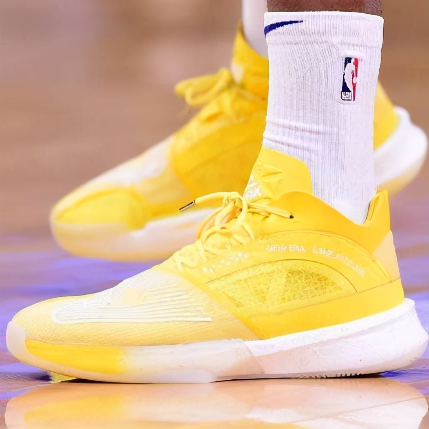 杜兰特今日上脚什么鞋,杜兰特球鞋1到14代哪个最好