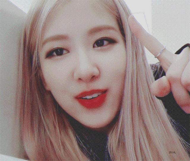 blackpink的朴彩英rosie,blackpink朴彩英澳洲玫瑰歌名