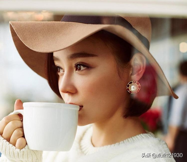 女款短发戴什么款的耳钉,短发适合戴耳钉还是耳坠