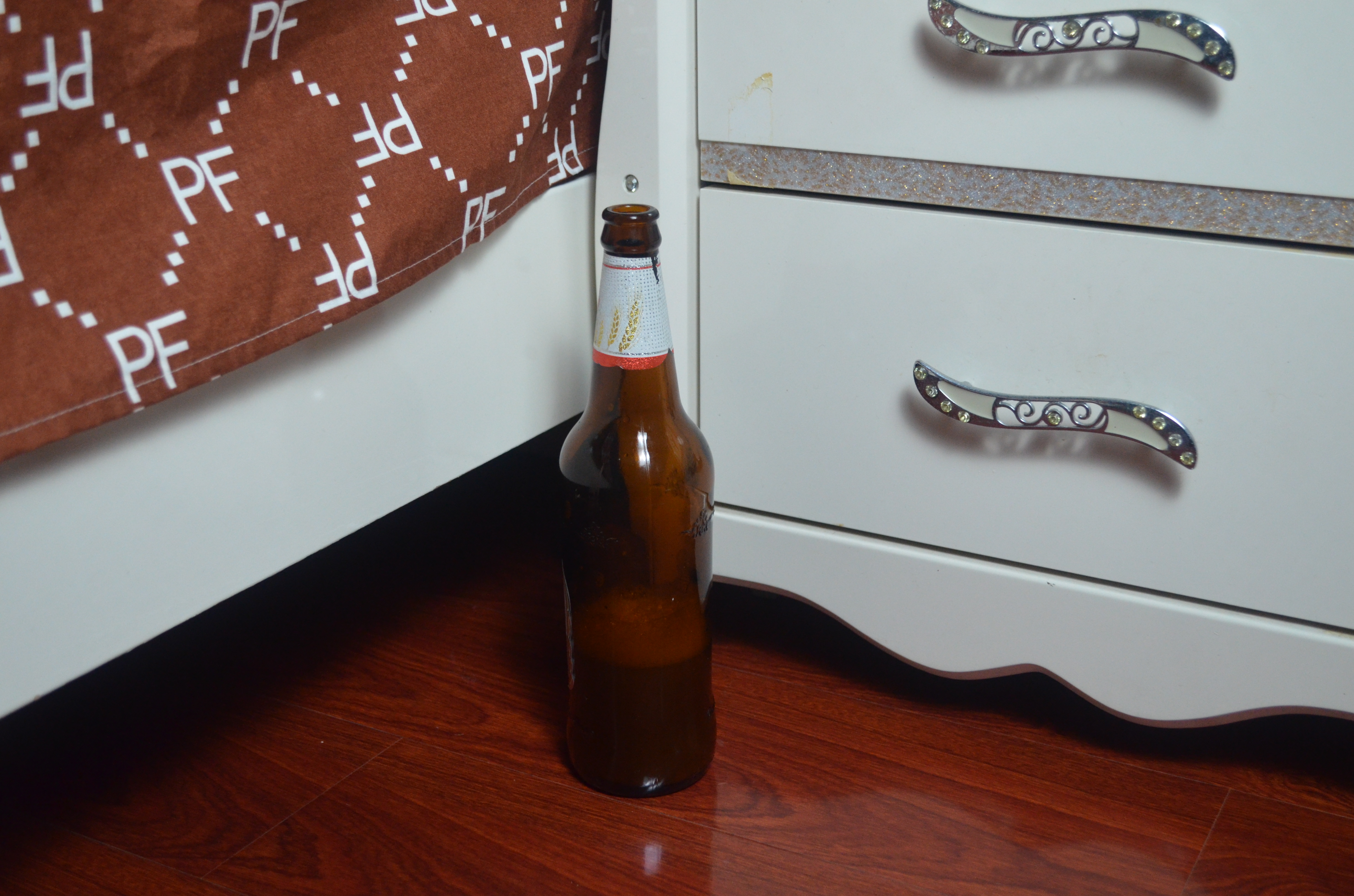 房间放一个不会被蚊子叮的东西,有什么东西放床边就不会被蚊子咬