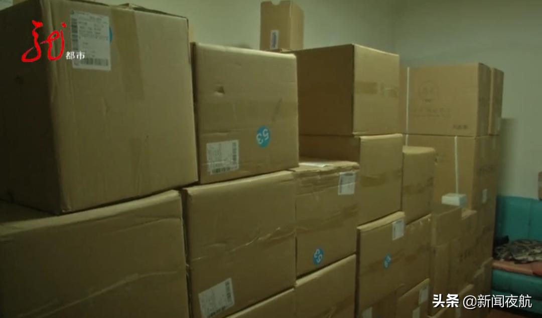 *肥药减**装在狗粮袋里,宣称一个月能瘦20斤!售价260元,批发价才40元!你身边有卖这种药的吗?