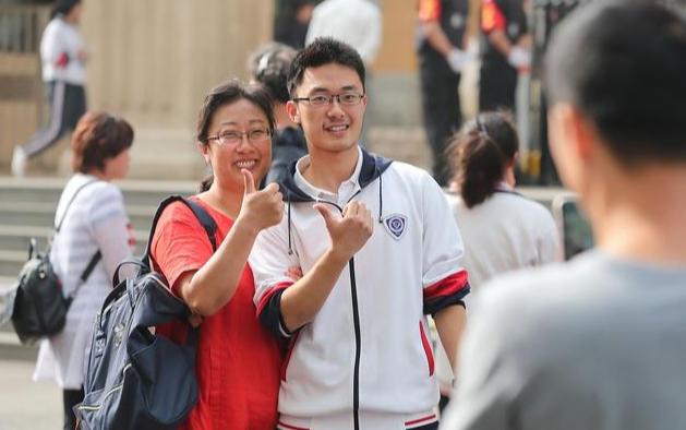 不参加高考，如何上大学？主要有4个渠道，学姐：看自身情况选择