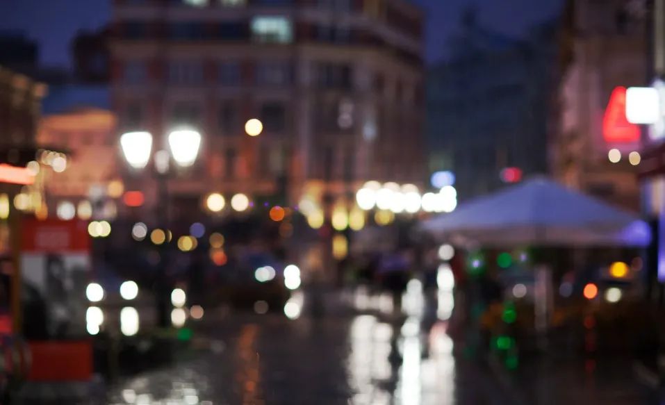 挣钱难存钱才是成年人最大的底气,好好挣钱是成人生活的底气