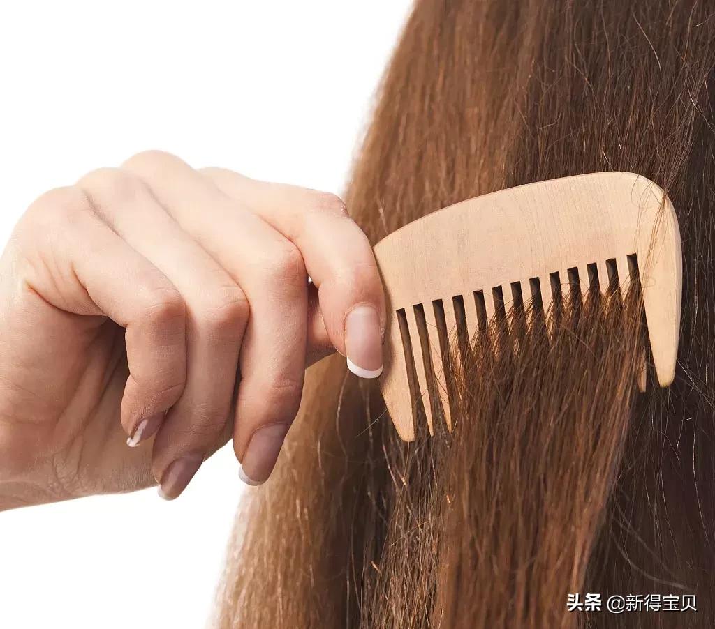 月子后脱发严重怎么办,坐月子宝妈脱发怎么办