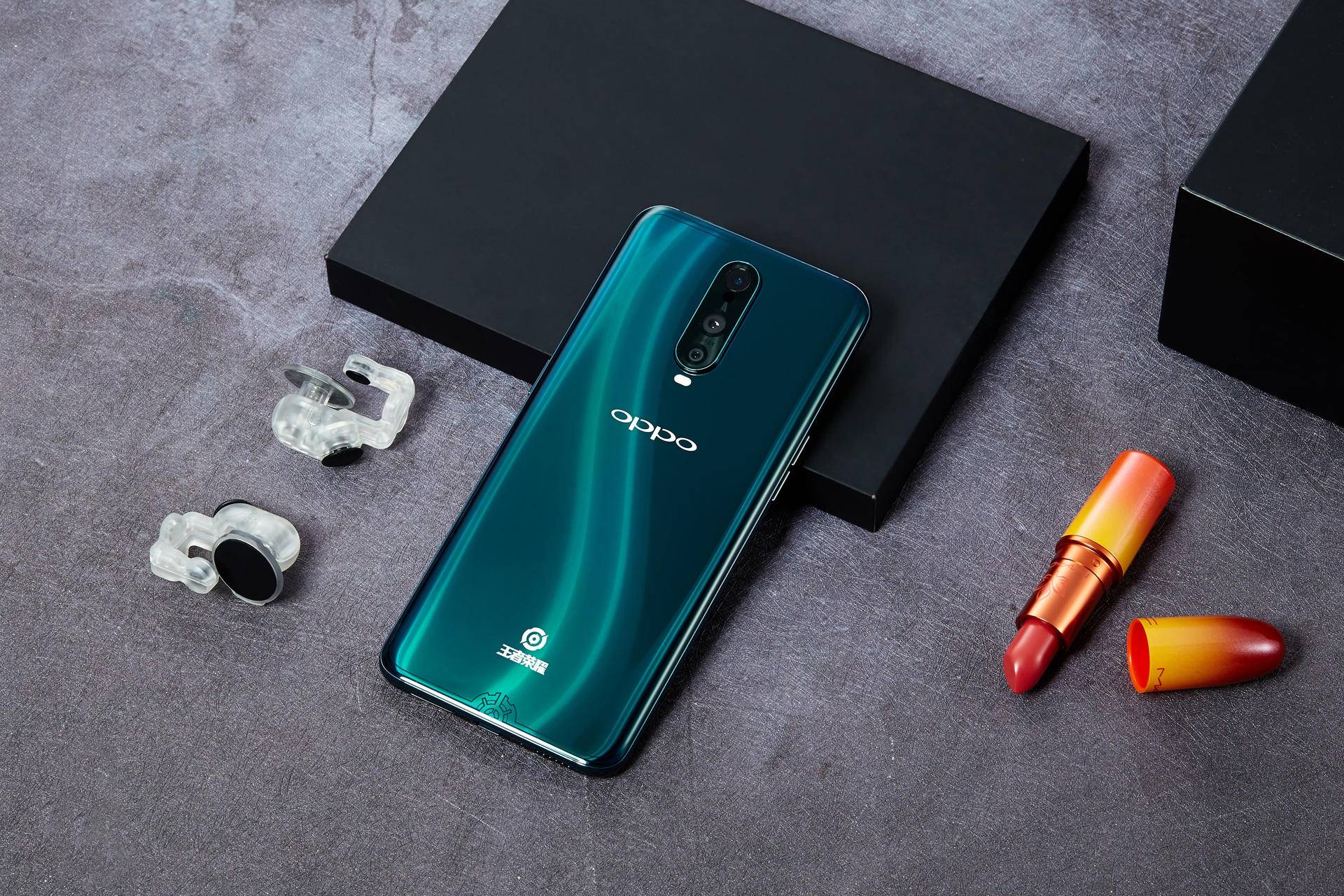 情人节还不知道送什么礼物吗 (情人节应该送什么礼物给自己呢)