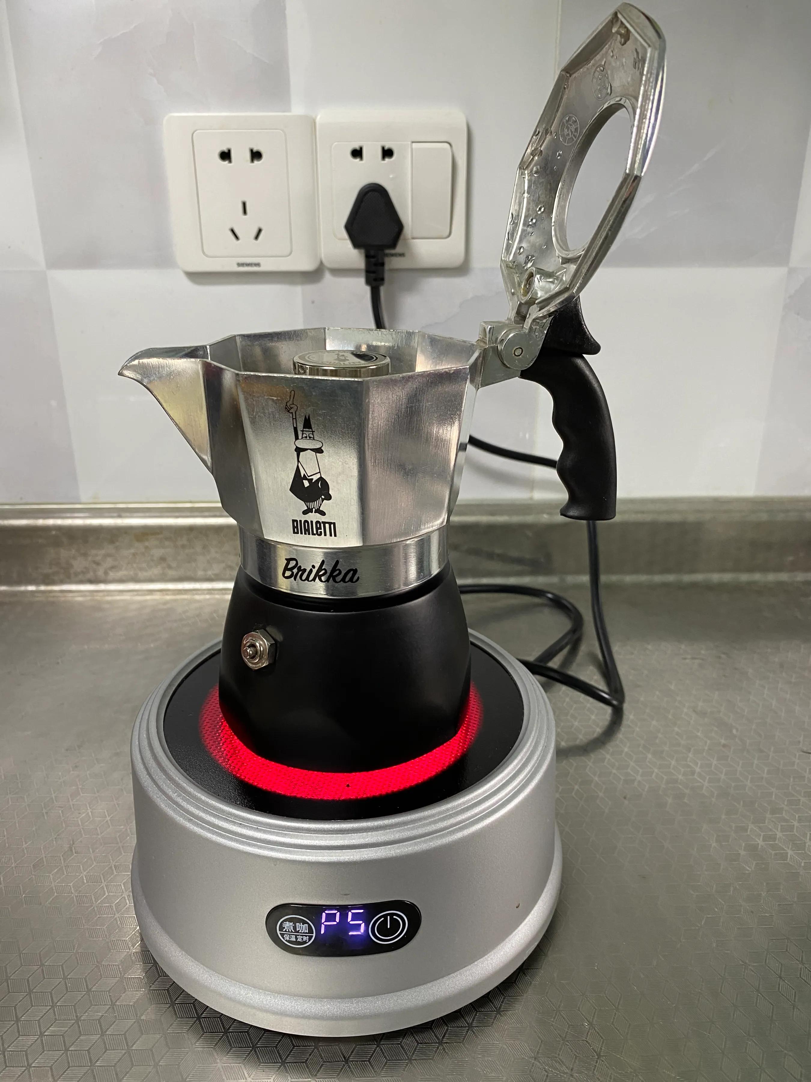 摩卡壶煮一人份的咖啡,煮一杯冰咖啡