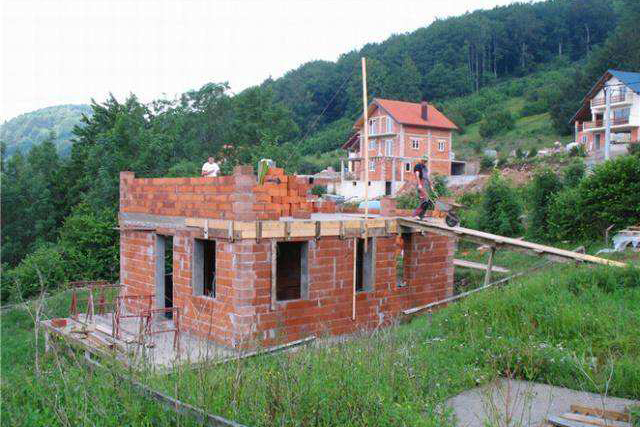 农村邻居不同意建房,农村邻居建房挡阳光标准