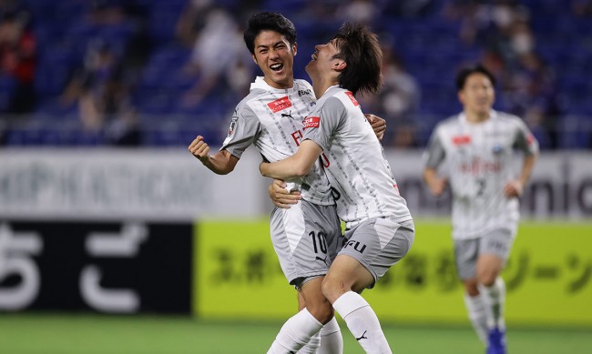 足球联赛札幌冈萨多vs大阪樱花,鹿岛鹿角对札幌冈萨历史比分