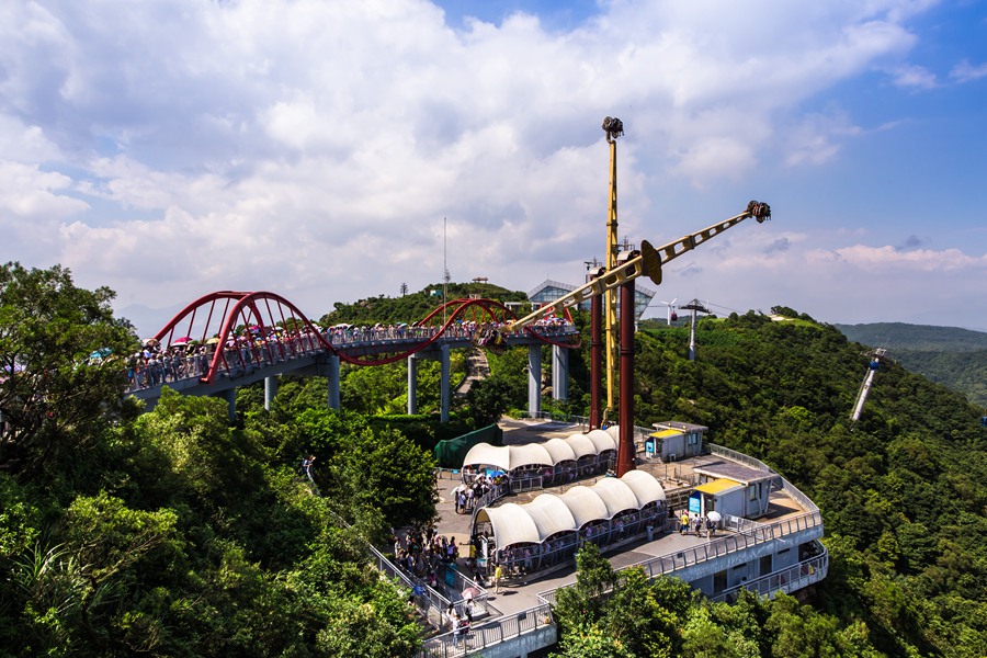 欧式公主风豪华酒店，华侨城瀑布酒店房+餐+票仅499