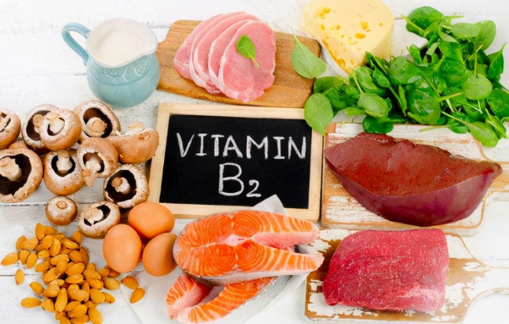 维生素b2加牛奶的功效,第一个发现蛋白质的人