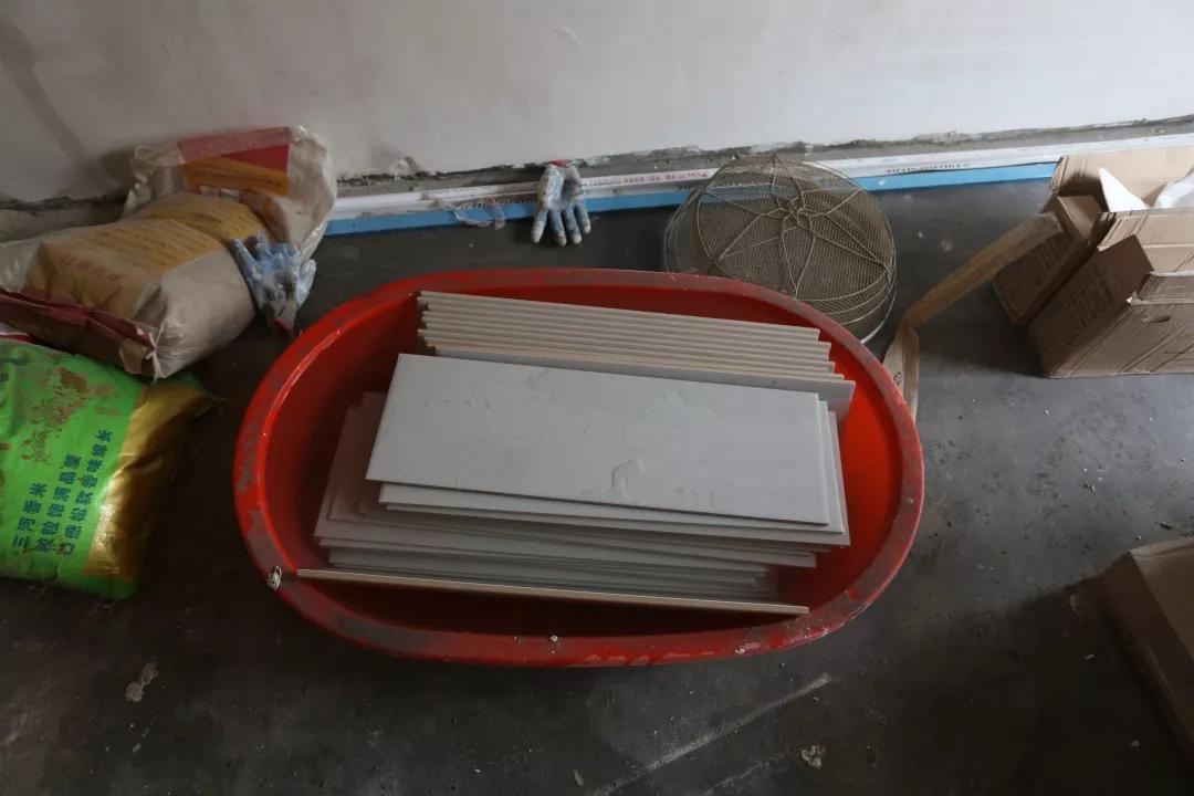 花光积蓄买了烂尾房,花光积蓄买烂尾房