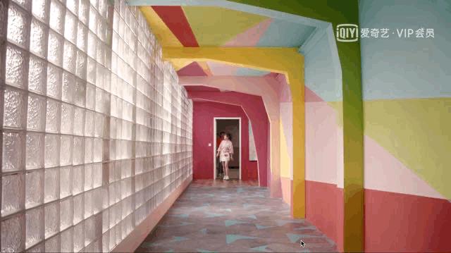 卫生间玻璃隔断效果图长虹玻璃,办公桌隔断长虹玻璃效果图