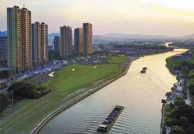 山如碧浪翻江去译文,山如碧浪翻江去下一句