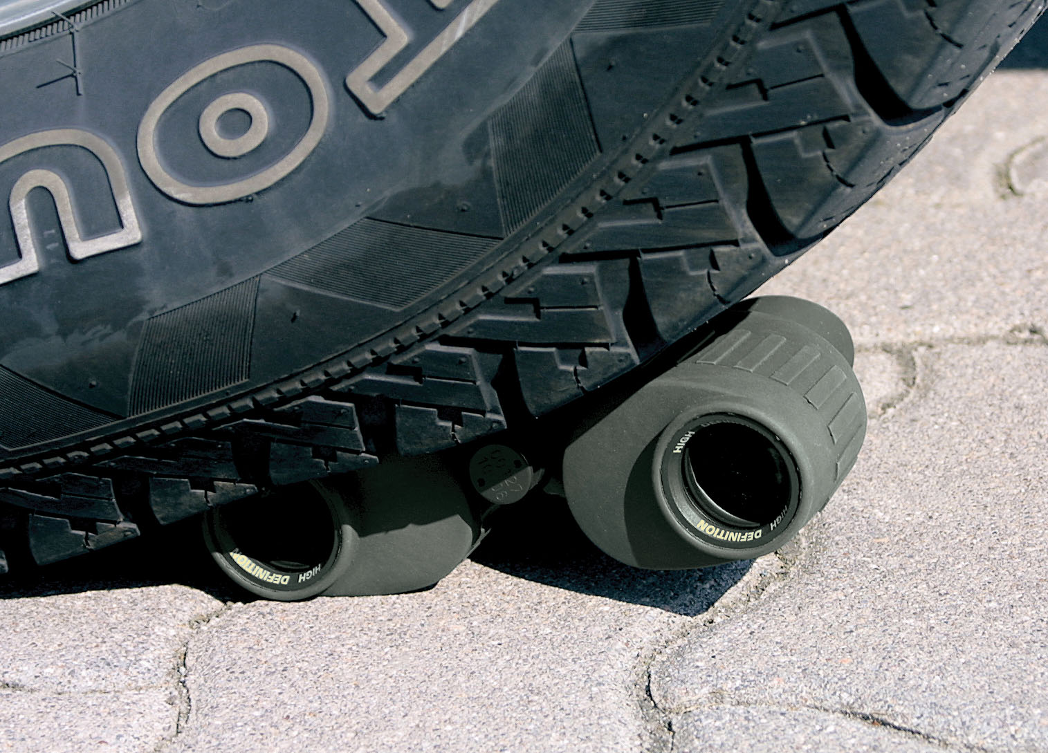 在网上购买望远镜时如何选购 (选购望远镜什么规格比较好)