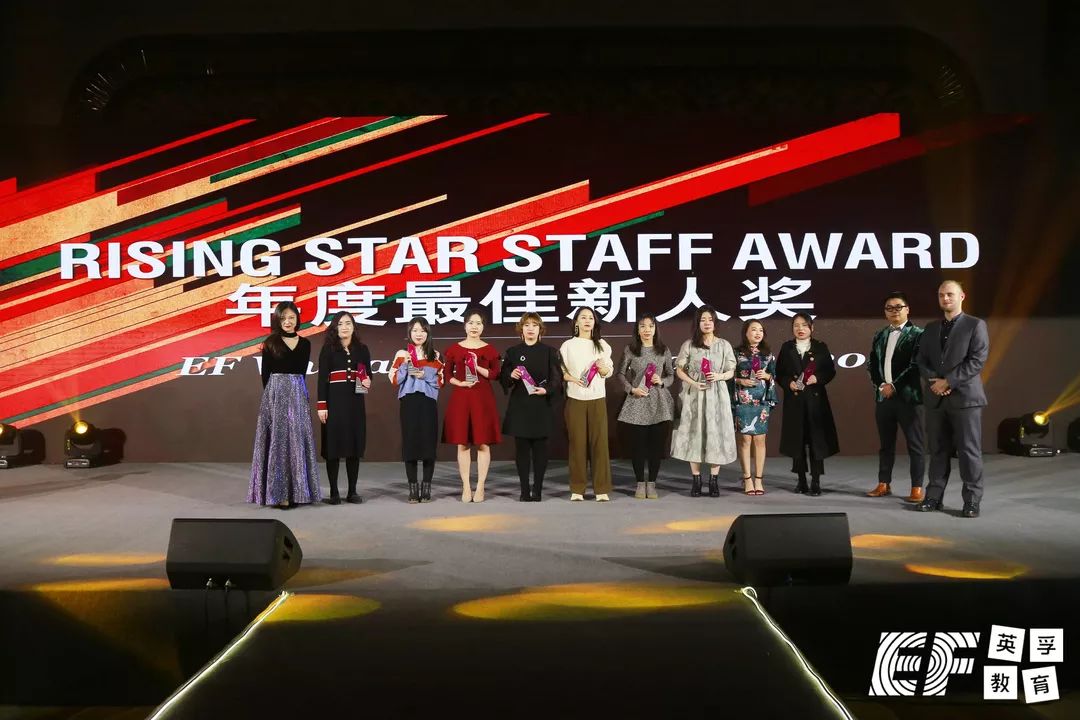 鑻卞瓪澶哄啝,鑻卞瓪娲诲姩鍥為【