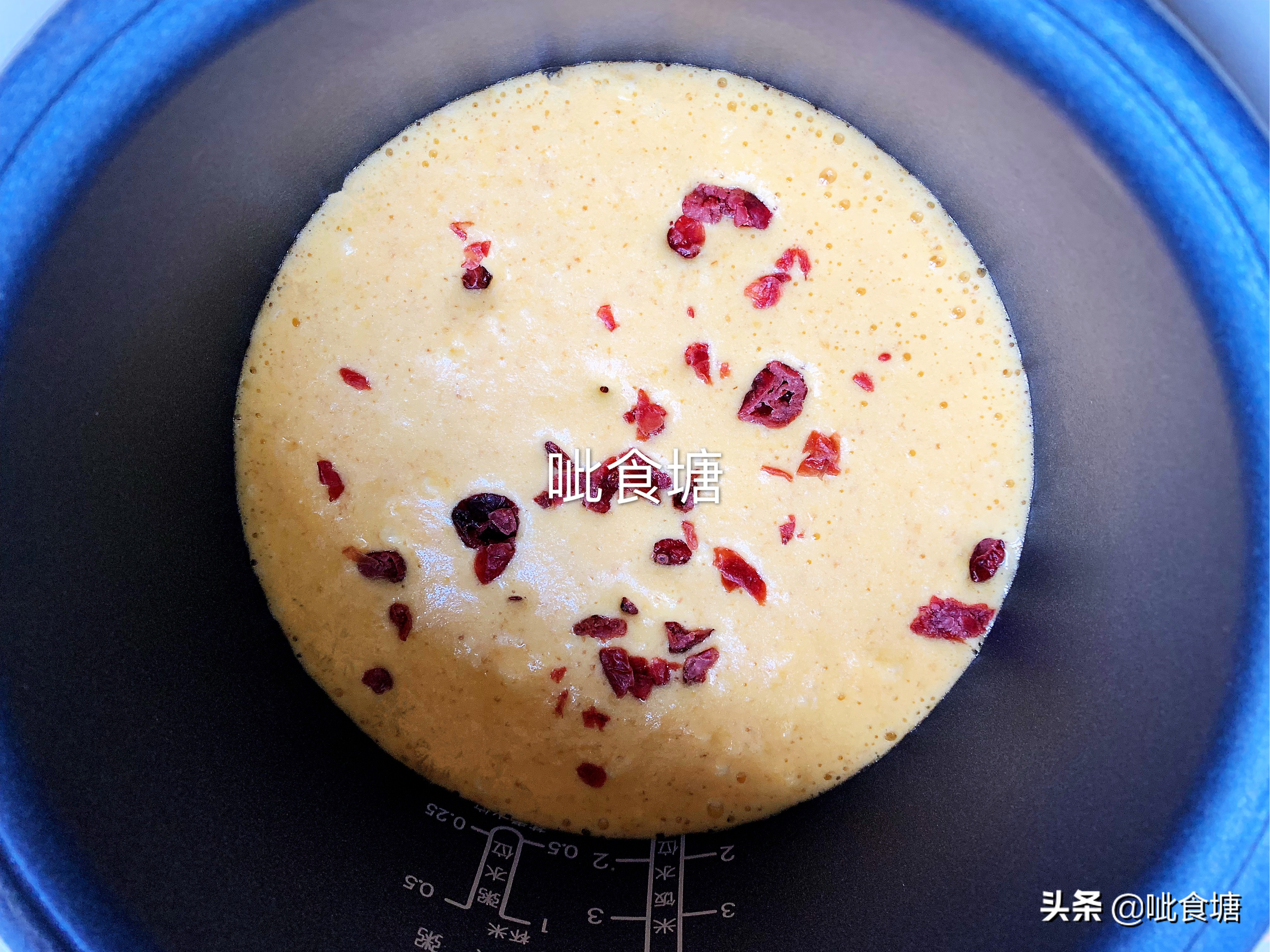 防止蛋糕回缩的办法电饭煲,电饭煲做蛋糕回缩是什么原因