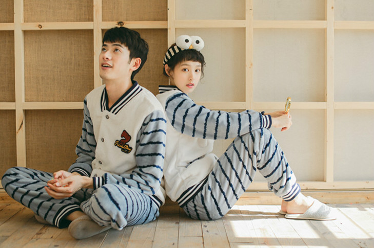 易烊千玺衣服小众品牌,易烊千玺同款平价国潮t恤