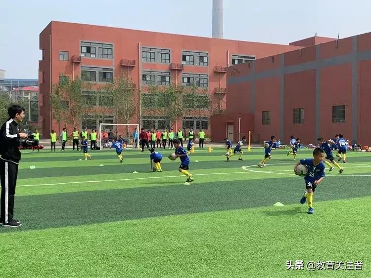 郑州市建设路小学足球,郑州市实验小学足球文化艺术节