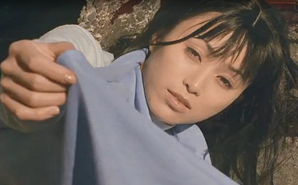 日本咒怨电影完全版,日本恐怖片咒怨讲的是什么