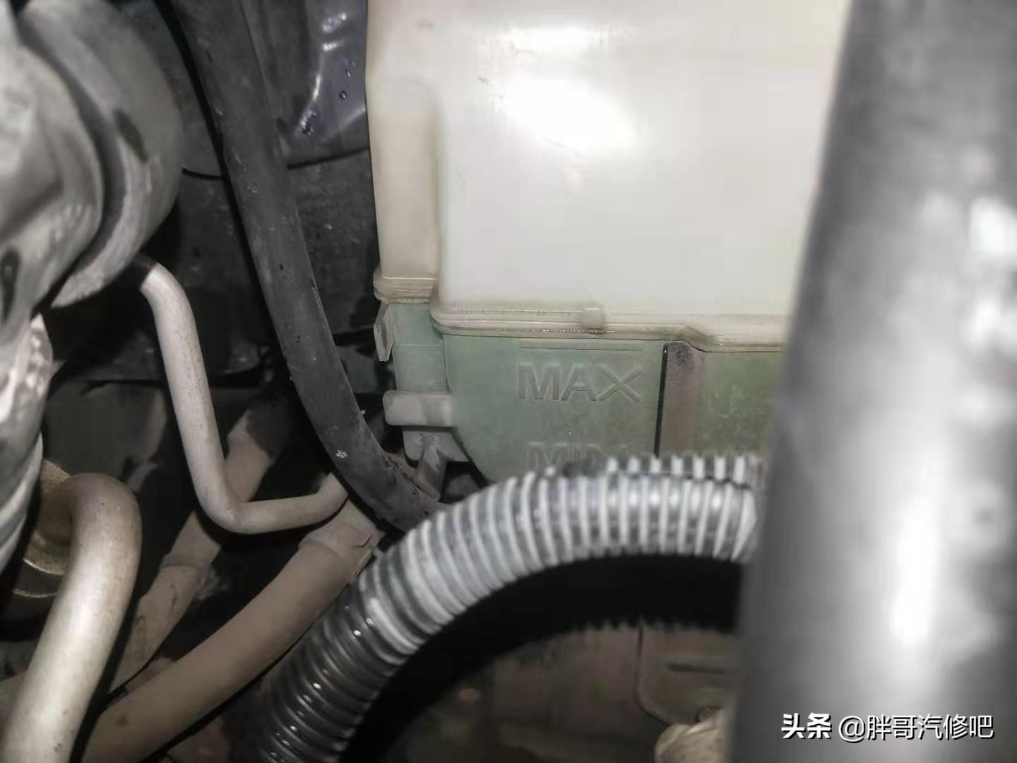 天籁2.0发动机大修,天籁2.3大修完发动机报正时故障