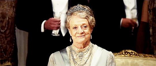 唐顿庄园电影版历史/服饰/珠宝知识点全解析