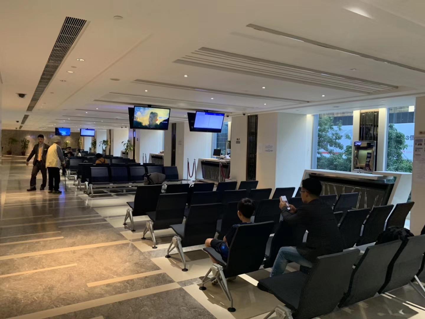 旅行证过期港澳通行证换发,旅行证到期换证