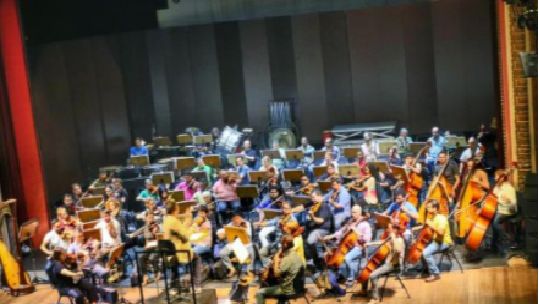 宸磋タ瓒崇悆鏃呮父,宸磋タ妗戝反娴锋哗鏀荤暐