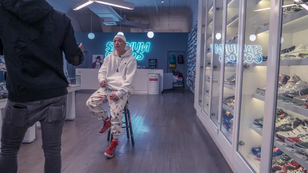 蔡徐坤同款潮鞋合集,蔡徐坤lisa虞书欣一起参加的综艺