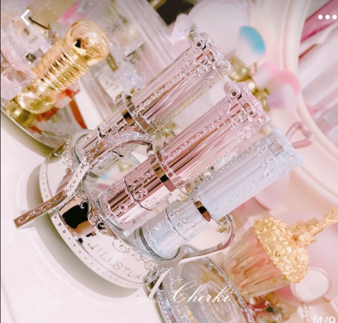 jillstuart品牌,小仙女必备的彩妆品牌