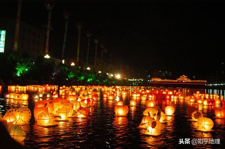 人文地理-广西壮族自治区的区划沿革和风俗文化