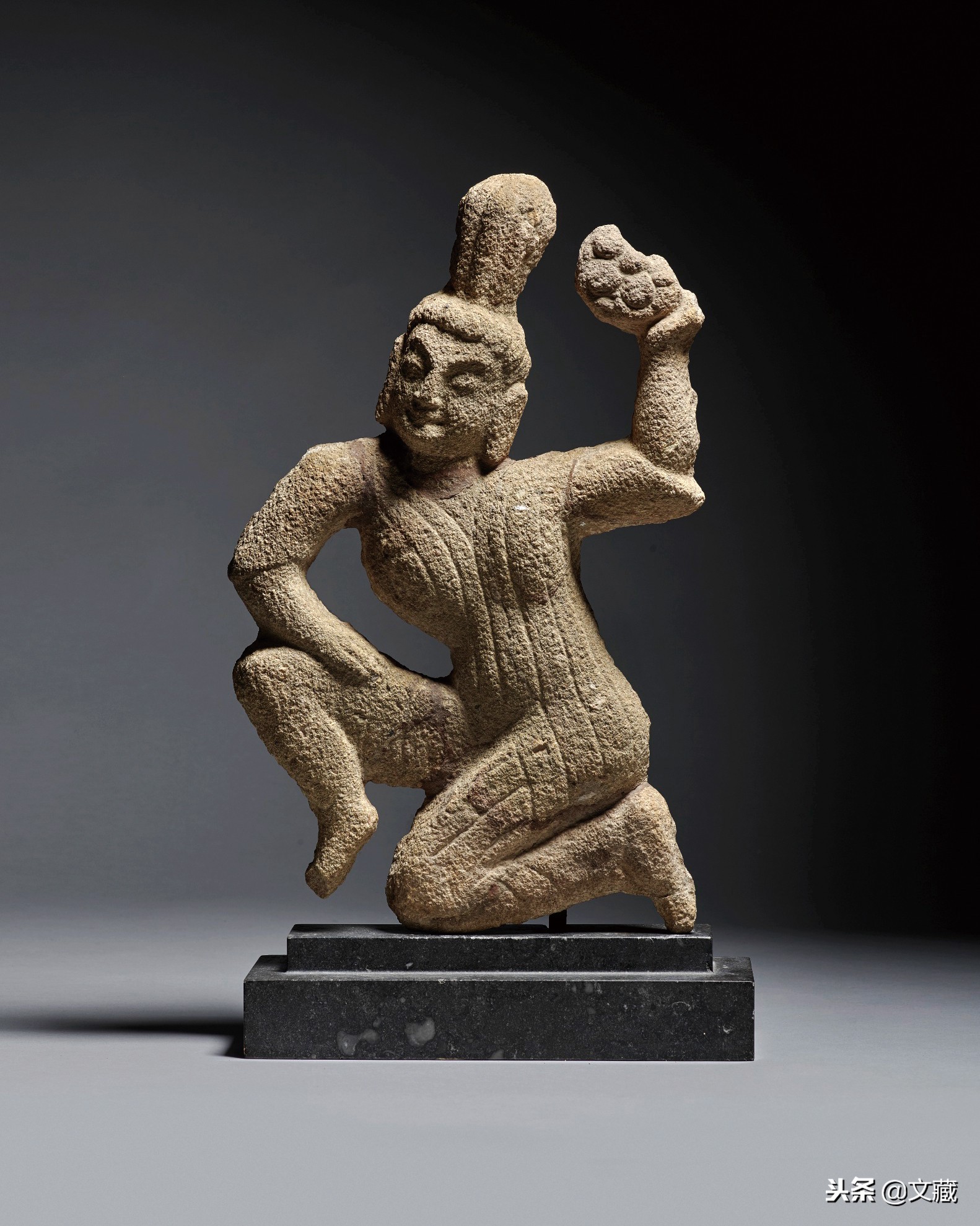 明代佛造像拍卖,成交额超过20亿元