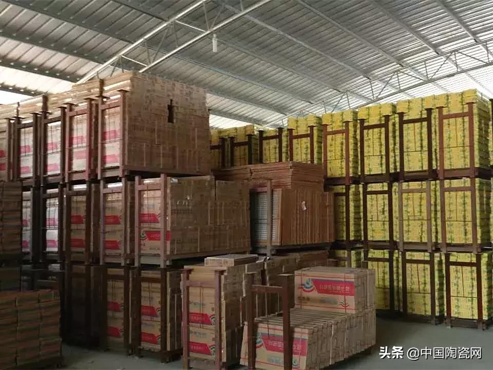 瓷砖经销商返点政策,瓷砖店撤场