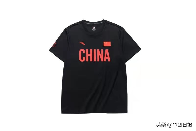 王一博安踏最新款,王一博代言安踏越来越潮了