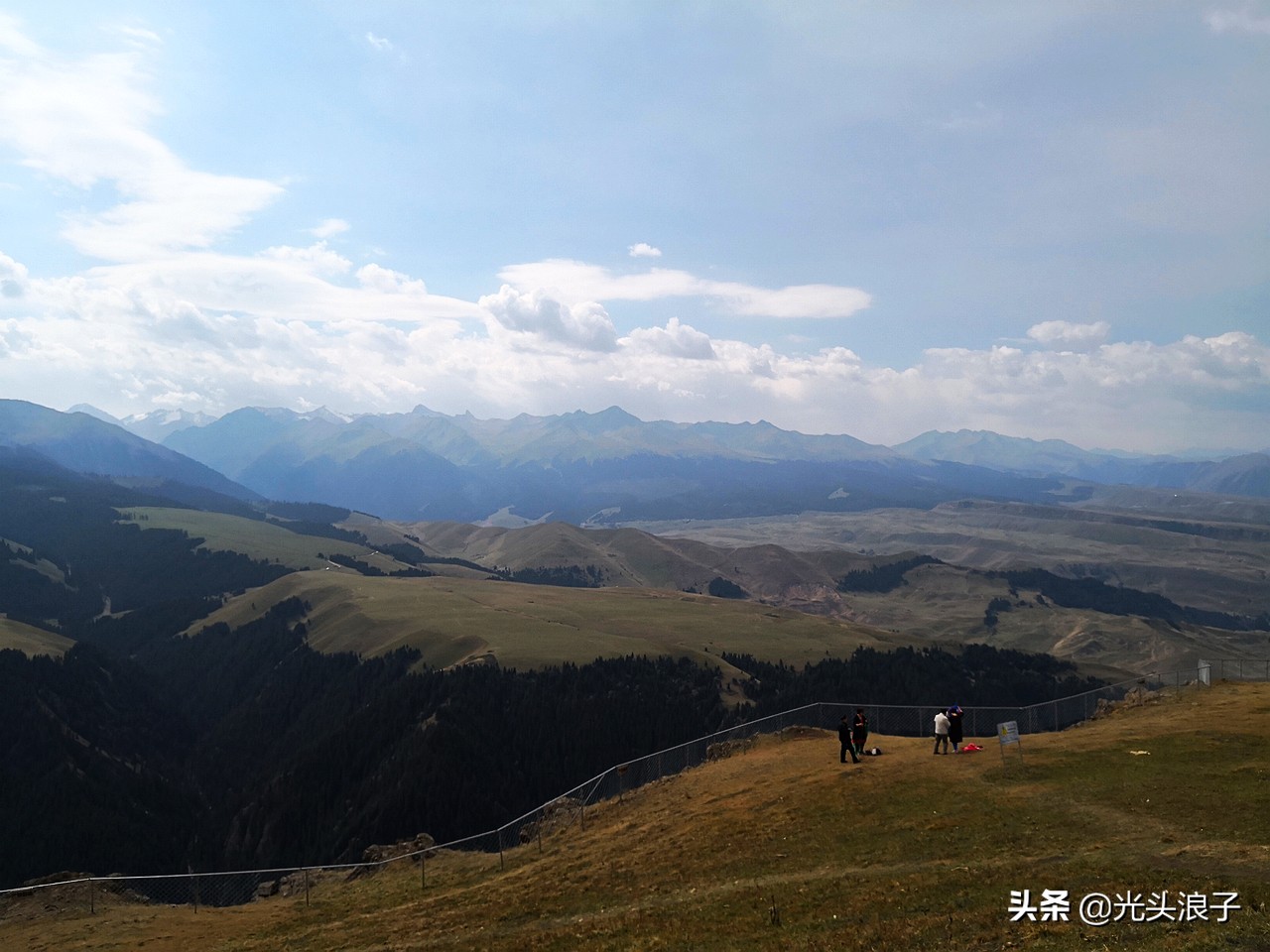 走进大自然观赏大自然的美丽风光,喀拉峻大草原风景太迷人