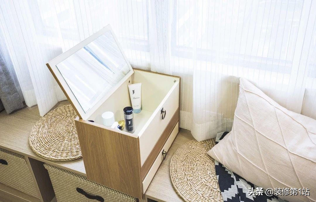 家具摆放风水卧室,梳妆台怎么摆放风水好看