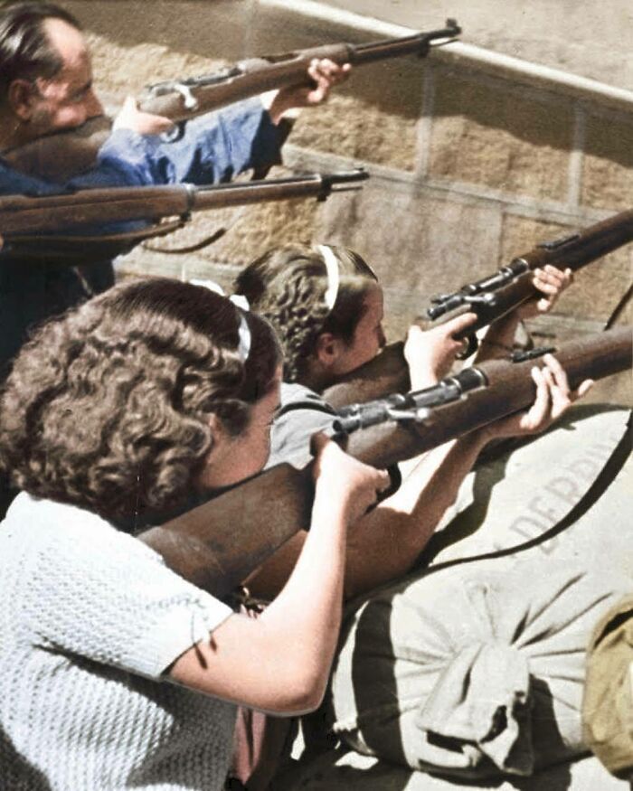 一战和二战用的防弹衣,一战时期的奇葩防弹衣