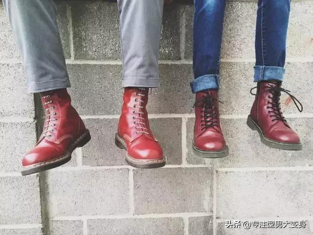 男人变成熟的条件,男人怎么可能少得了一双高端男靴