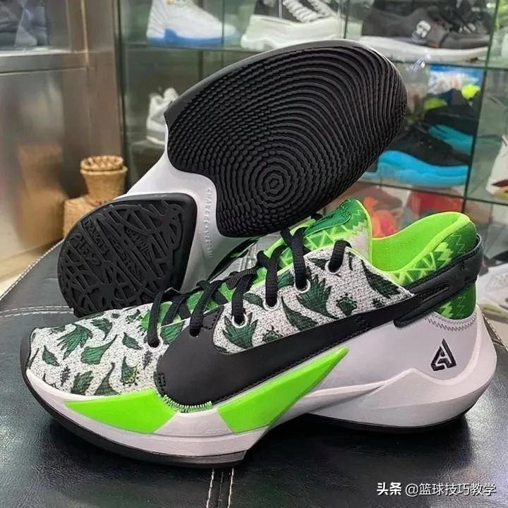 小卡为什么没有签名鞋,小卡签名鞋一代测评