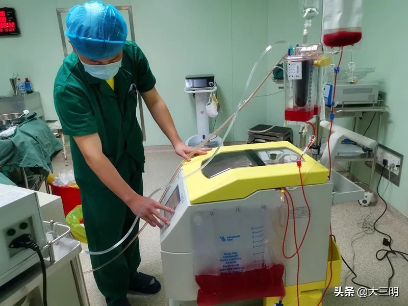 救命神器之除颤仪,全国第一例自体血液回输